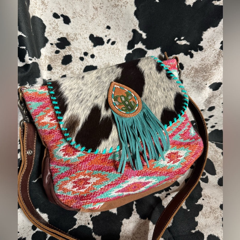 Myra Bag with canvas/cowhide shoulder strap
